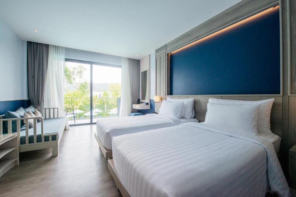 Deluxe, Seabed Grand Hotel Phuket 5*