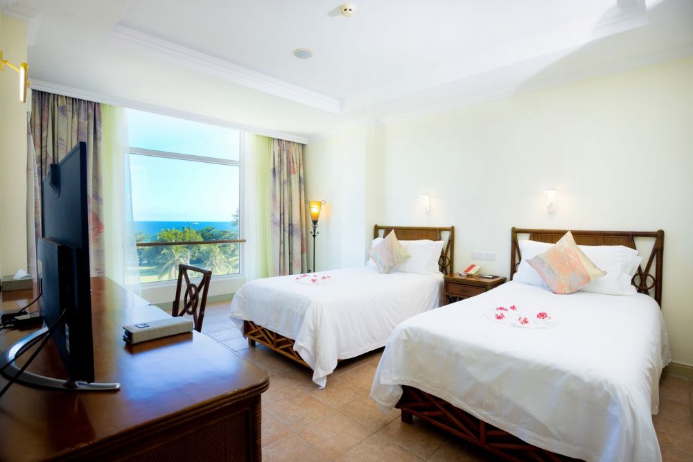 Family 2 Bedroom Suite, Golden Palm Resort 4*