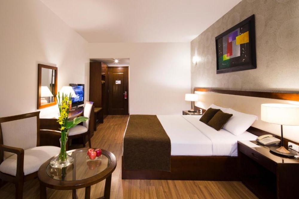 Senior Deluxe, Starlet Hotel 3*