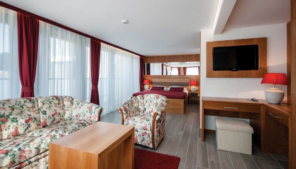 Family Apartment, Grand Hotel Donat 4*