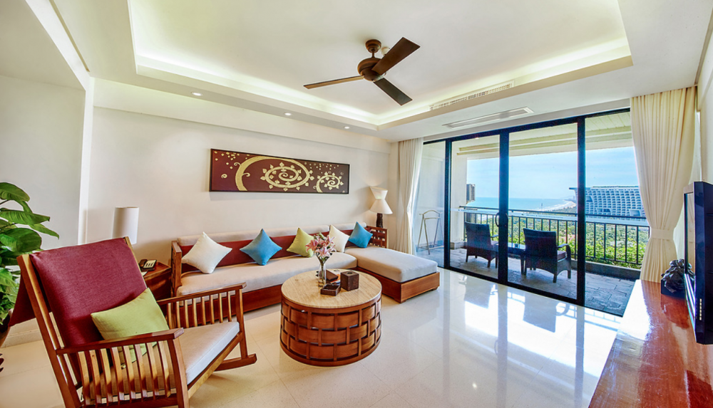 Deluxe OV Suite, Ocean Sonic Resort Sanya 5*