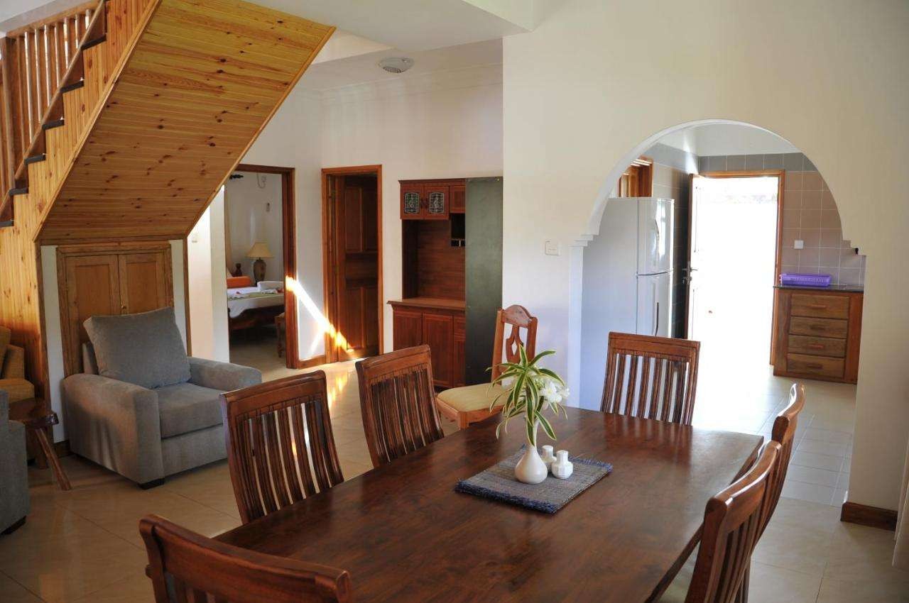 3 Bedroom Villa, La Fontaine Holiday Apartment 