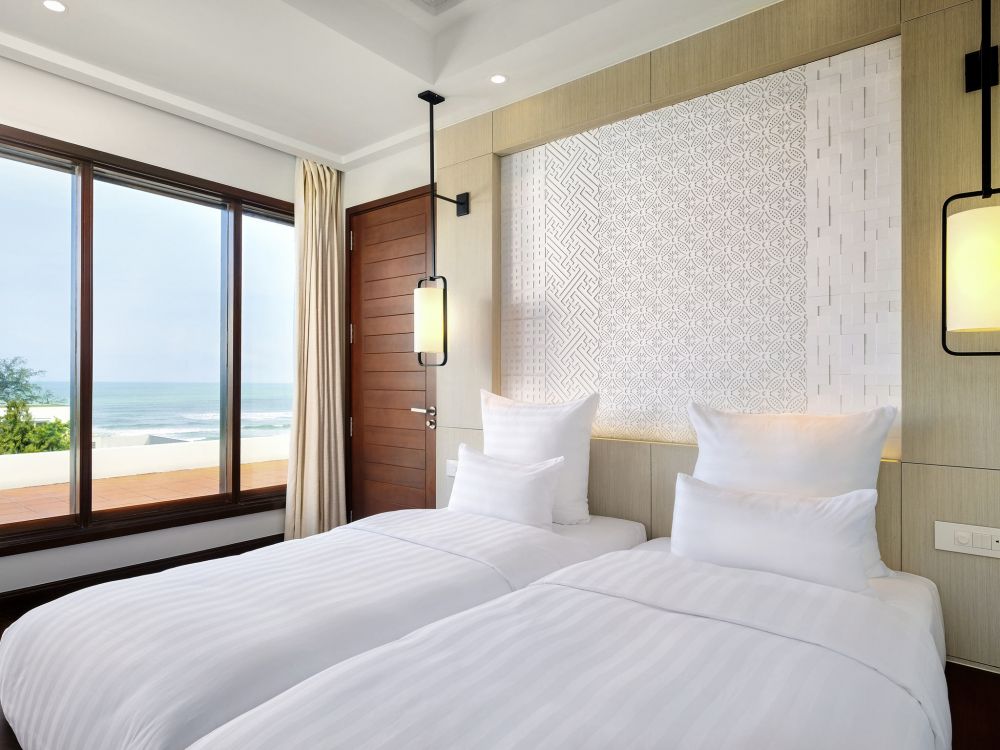 Family Suite, Pullman Danang Beach Resort 5*