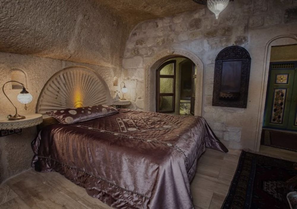 Grand Cave Room, Elika Cave Suites 5*