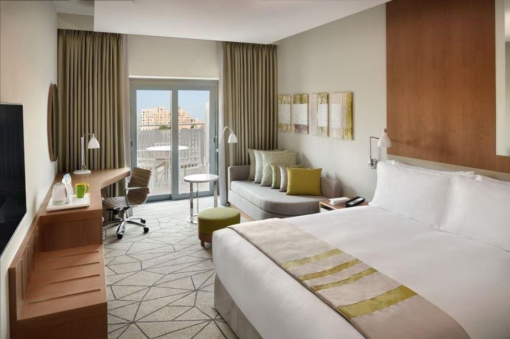 Superior Room, Holiday Inn Dubai Festival City 4*