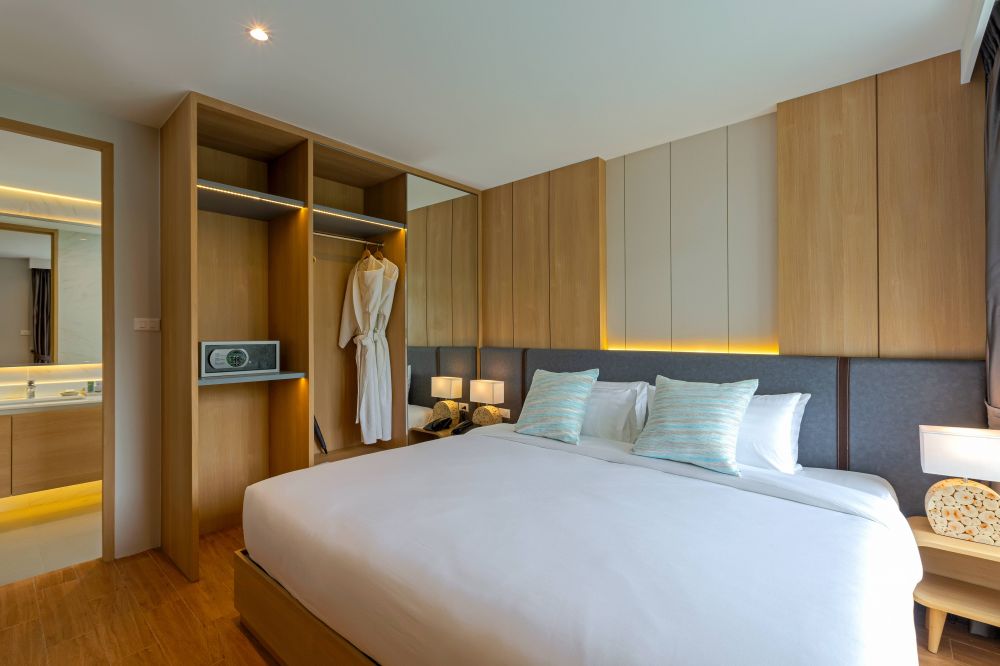 Premium Family Suite, Wyndham Garden Naithon Phuket 5*