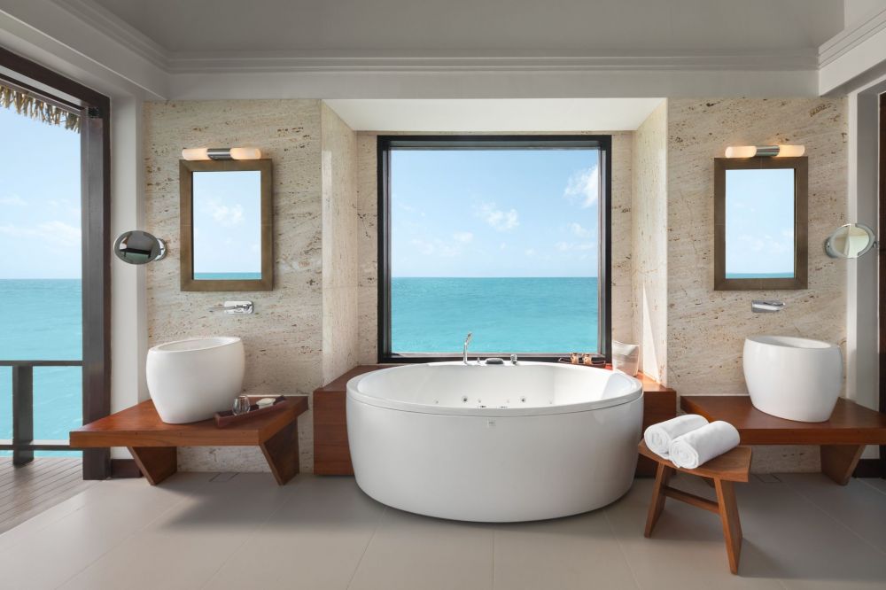 Ocean Residence with Infinity Lap Pool (18+), Heritance Aarah 5*