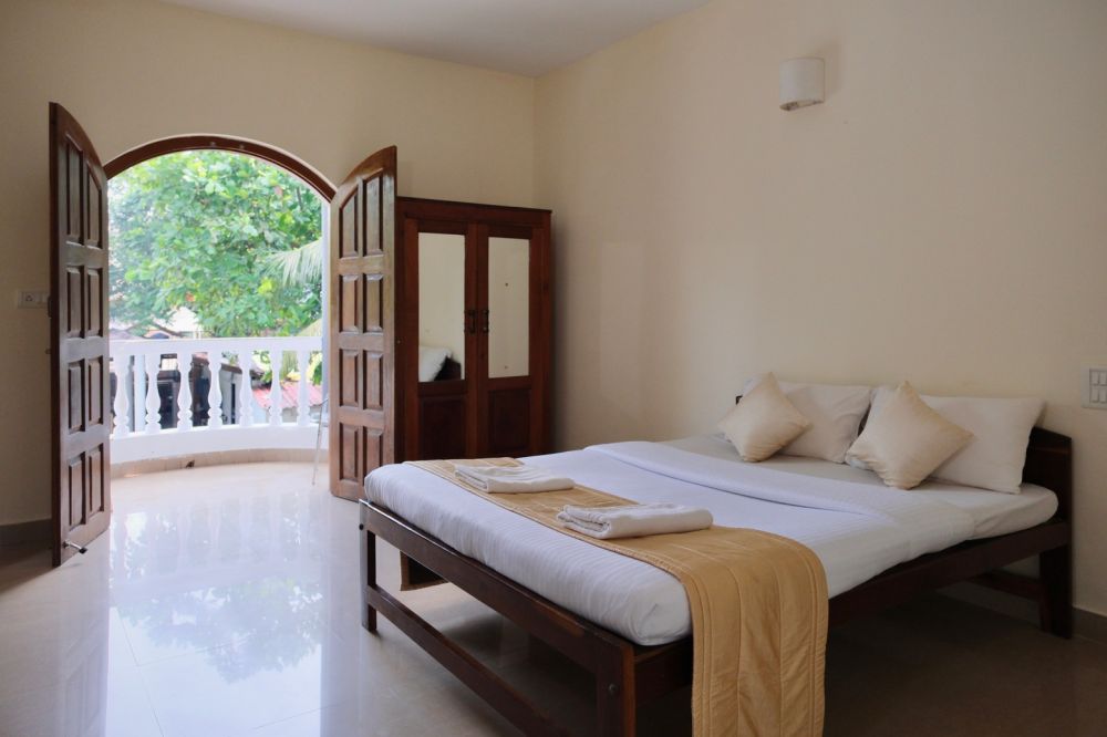 Standard AC, Oasis Beach Resort Morjim 2*