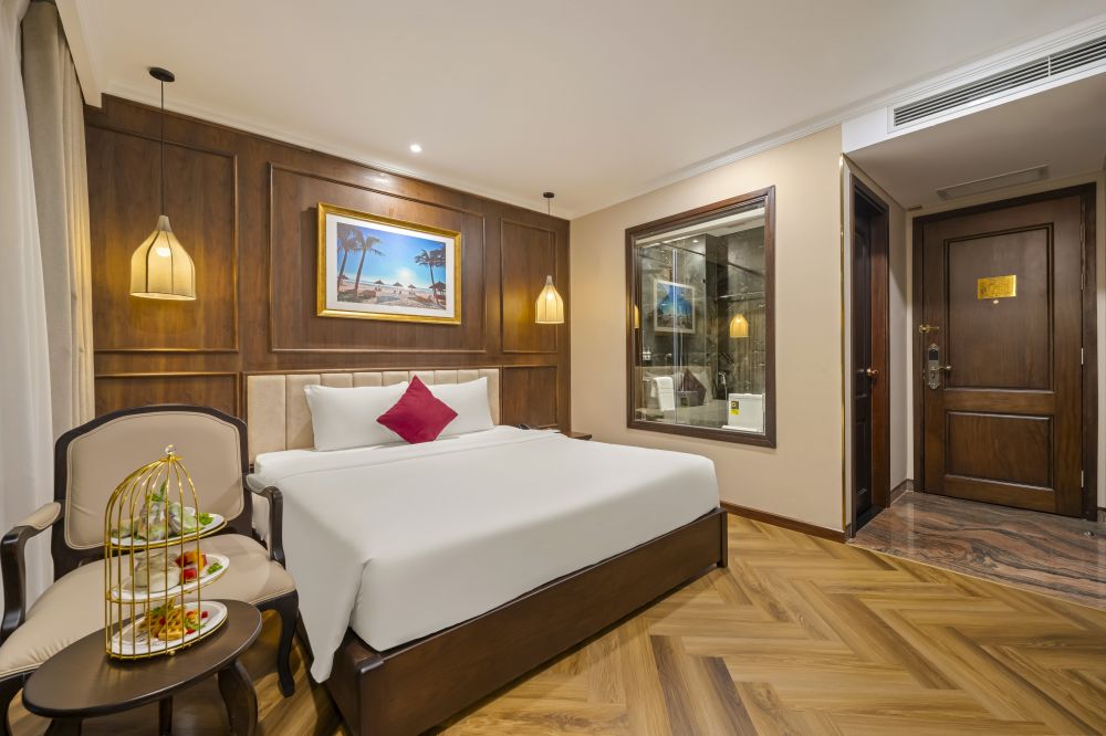 Deluxe, Golden Lotus Luxury 4*