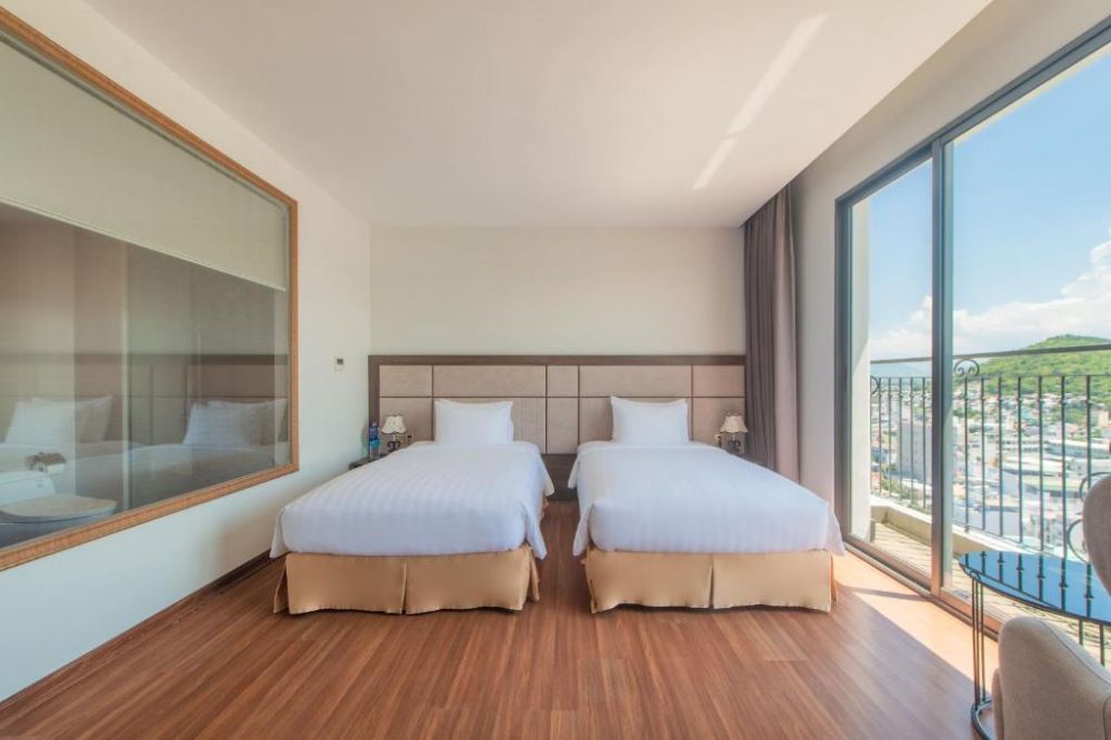 Studio City View, Aston Nha Trang City Hotel 4*