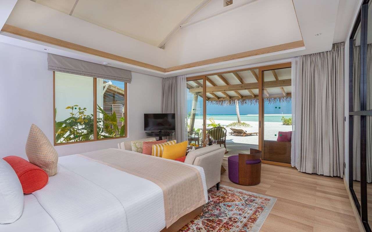 Platinum Beach Bungalow, Cinnamon Hakura Huraa 4*