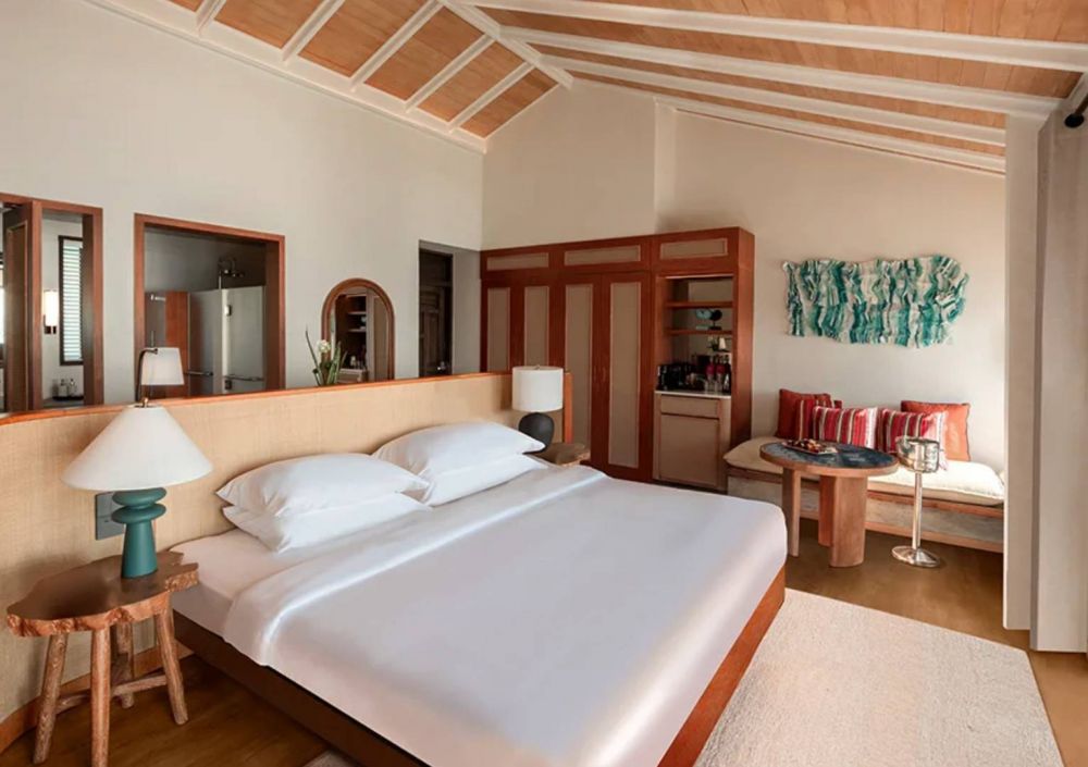 Overwater Villa, NH Collection Maldives Reethi Resort (ex. Reethi Beach Resort) 4*
