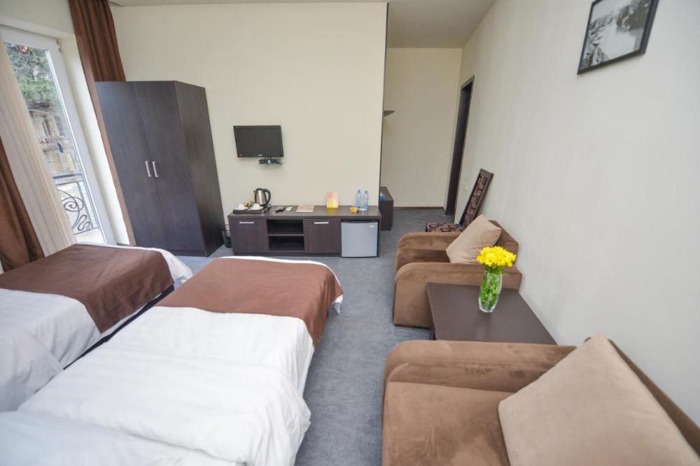 Standard, City Inn Tbilisi 4*