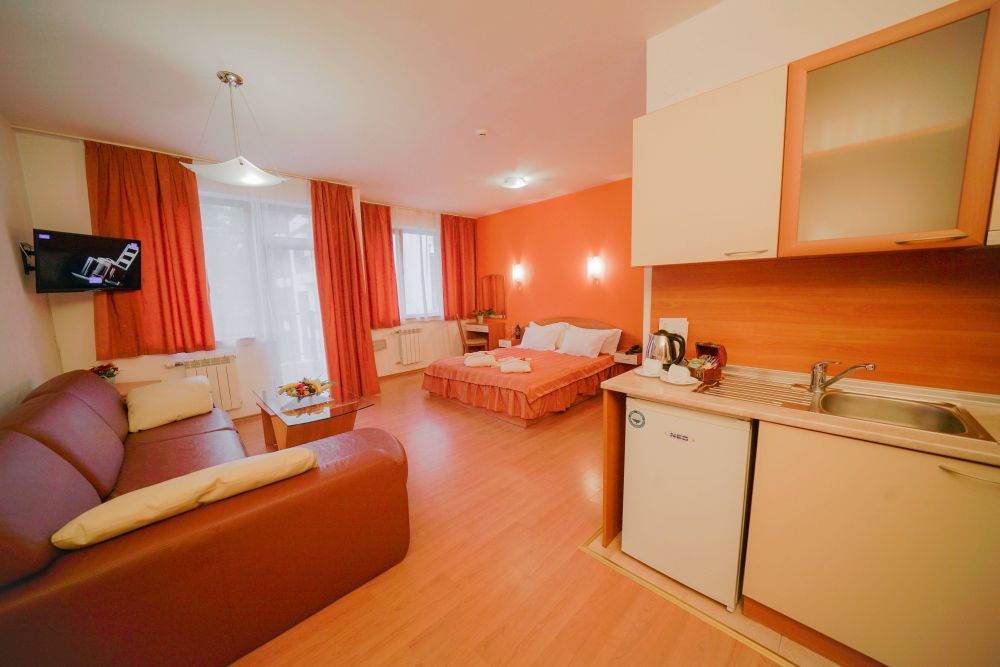 Studio, Flora Residence 4*