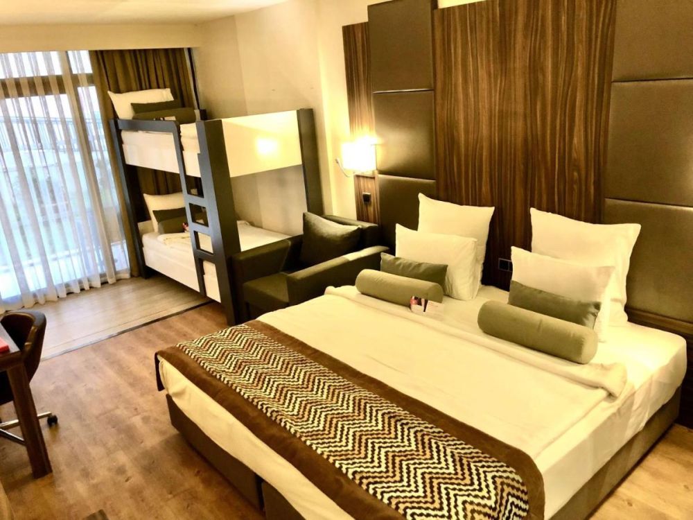 Family Room, Ramada Resort Akbuk 5*