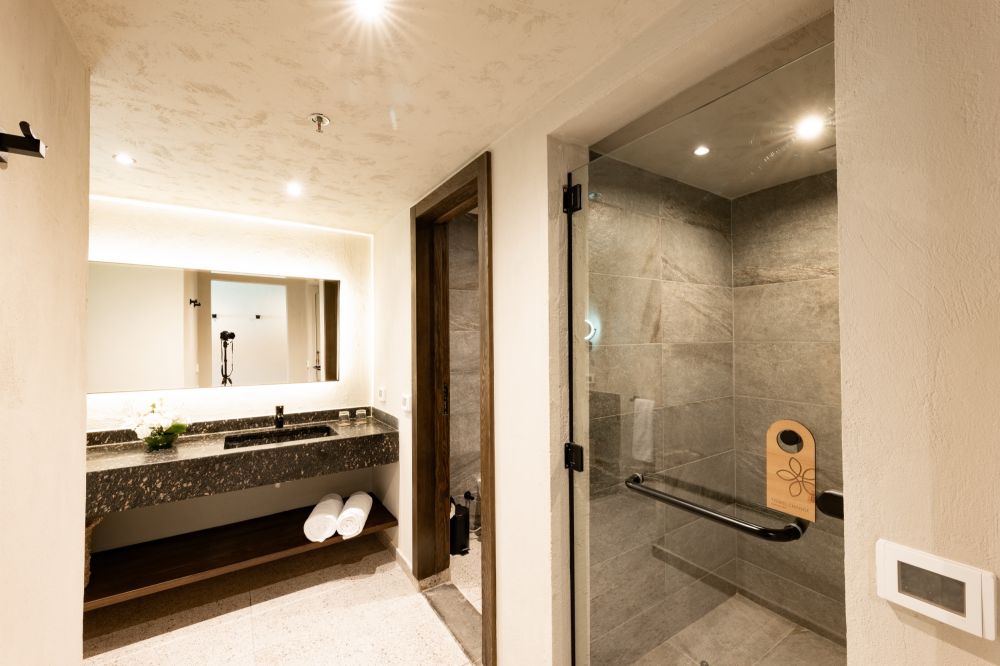 Swim Up Junior Suite GV/SV, Sentido Naga Bay 5*