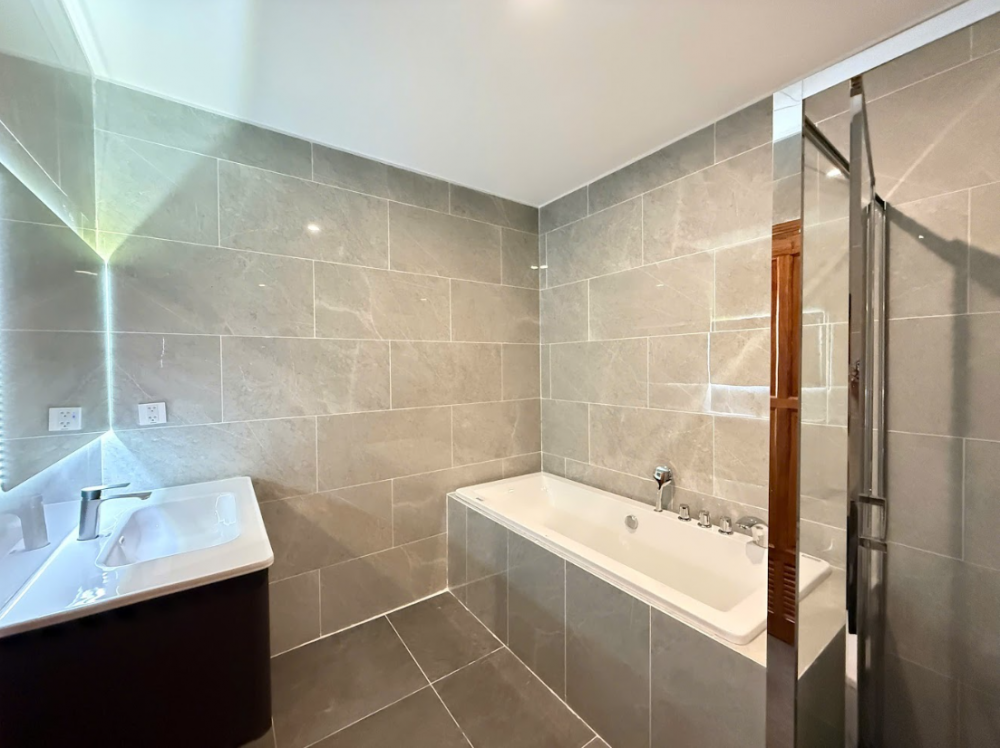 Sky Suite, Amarin Resort & Spa Phu Quoc 4*