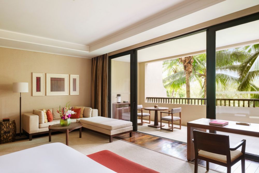 Oasis Room, Raffles Hainan Clear Water Bay 5*