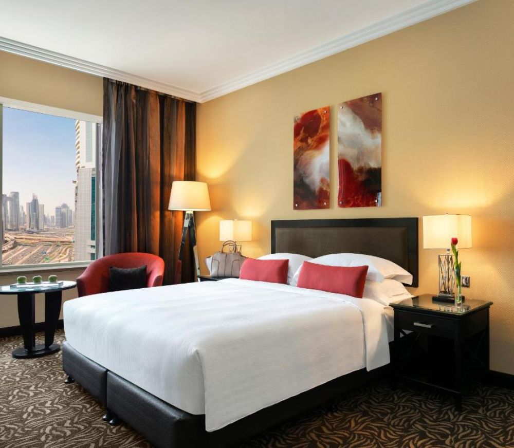 Guest Room, Towers Rotana 4*