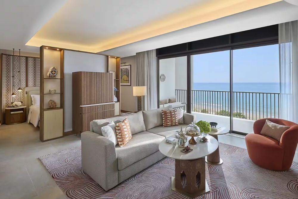 Junior Sea View Suite, Mandarin Oriental, Muscat 5*