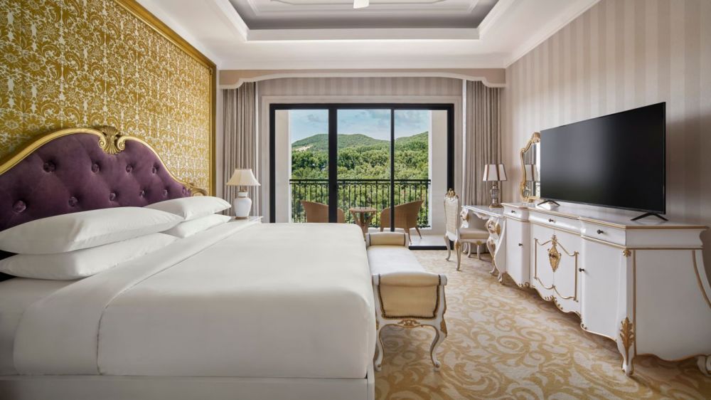 Executive Suite GV/OV, Nha Trang Marriott Resort & Spa Hon Tre Island 5*