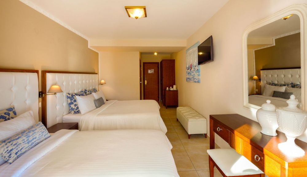 Triple Room MV, Secret Paradise Hotel & Spa 3*