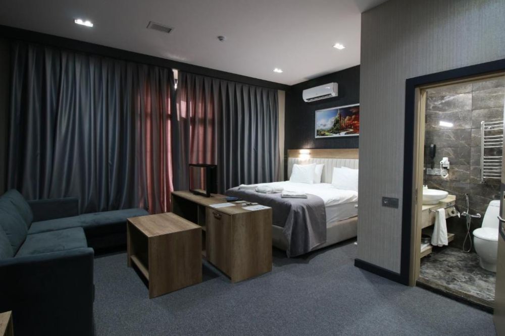 Studio Room, Home Suite Hotel 4*