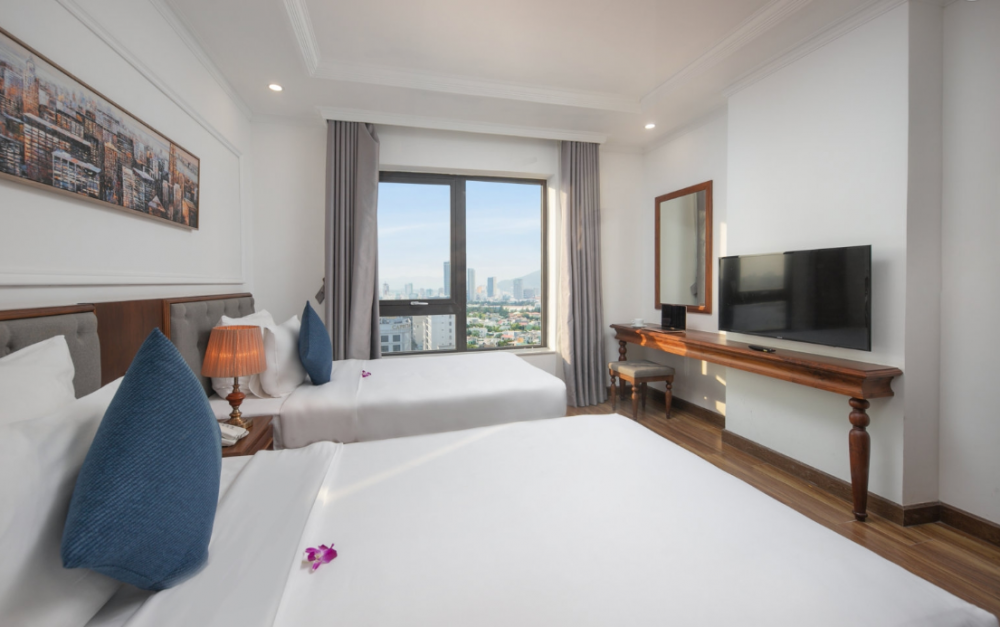 Deluxe City View, The Sail Hotel 4*