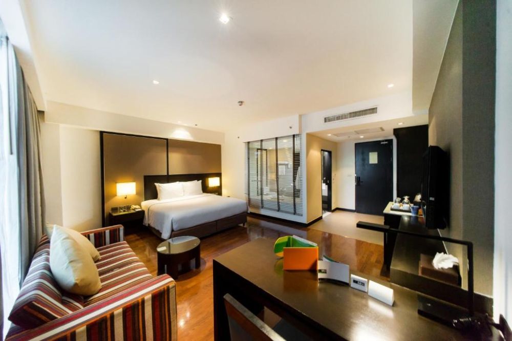 Deluxe, Signature Pattaya 4*