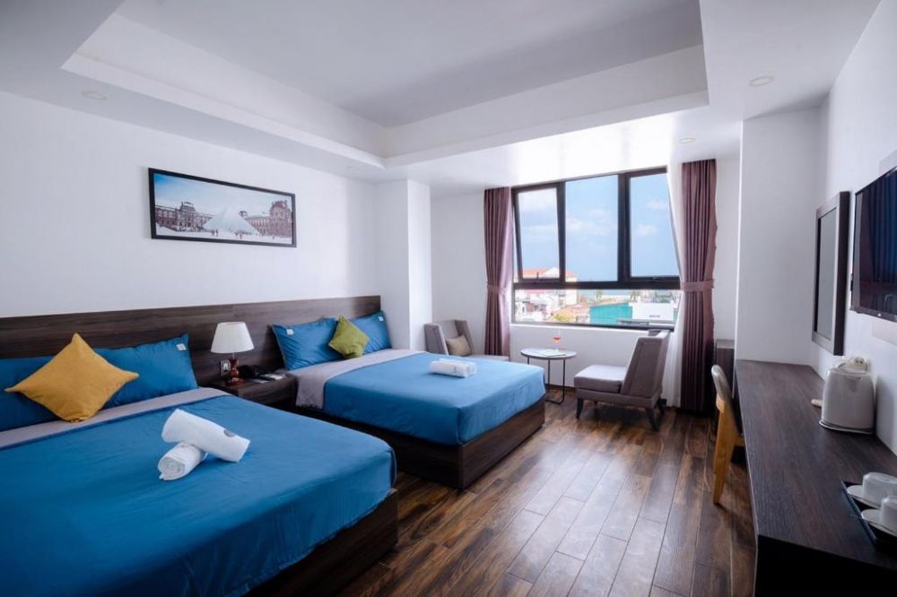 Deluxe CV/SV, La Casa Hotel Nha Trang 3*