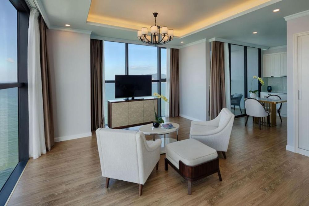 Grand Studio Ocean View, Vinpearl Condotel Beachfront Nha Trang 5*