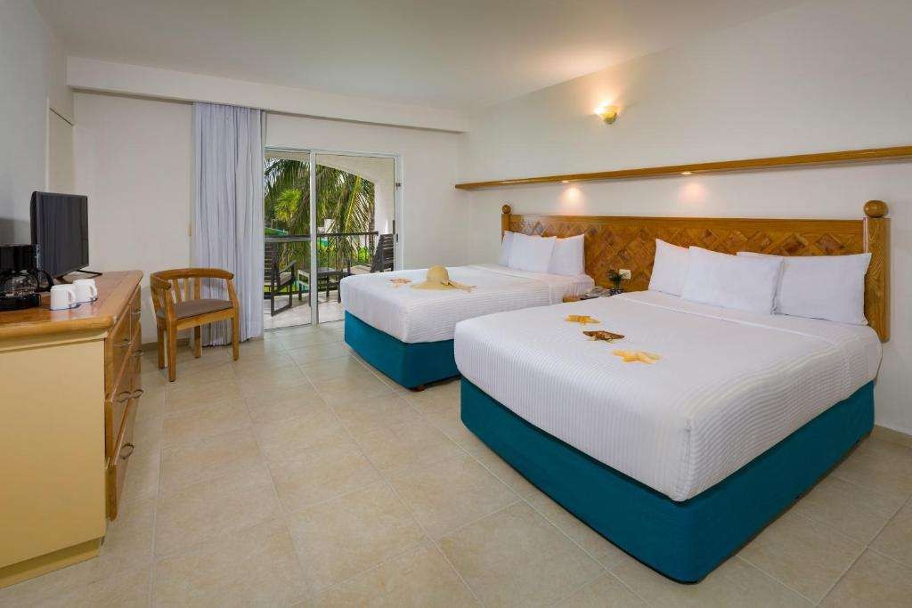 Standard, Beachscape Kin Ha Villas & Suites Cancun 3*