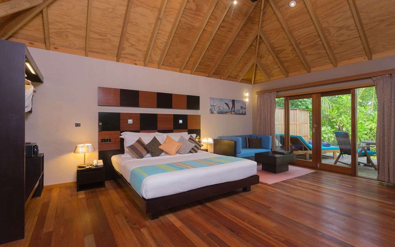 Beach Villa, Veligandu Island Resort 4*