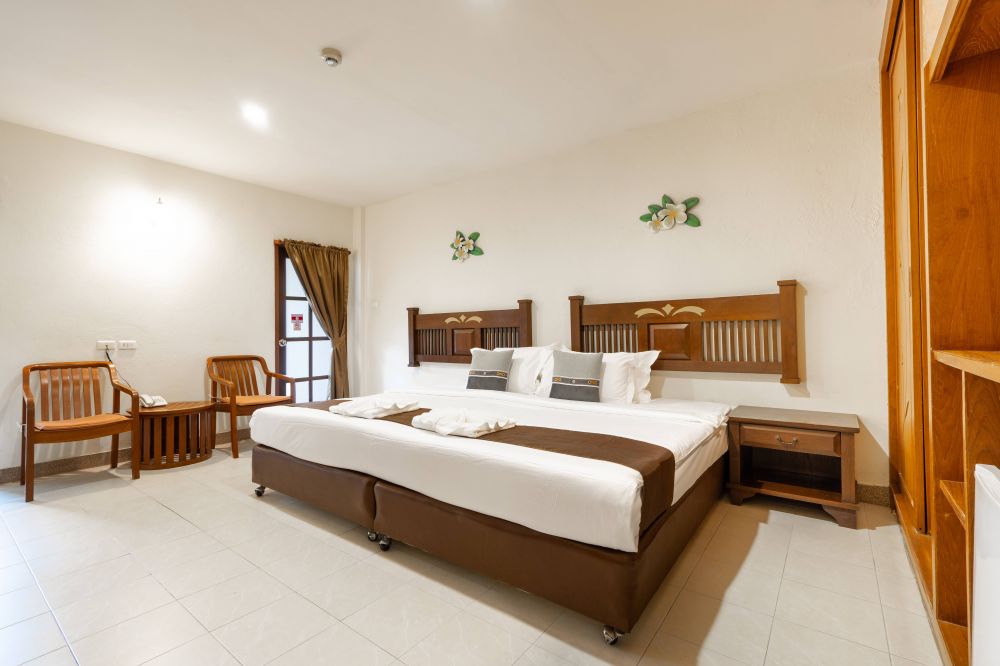 Superior Room, Phuket Leelavadee Hua Ting Resort (ex. Hua Ting Holiday Phuket) 4*