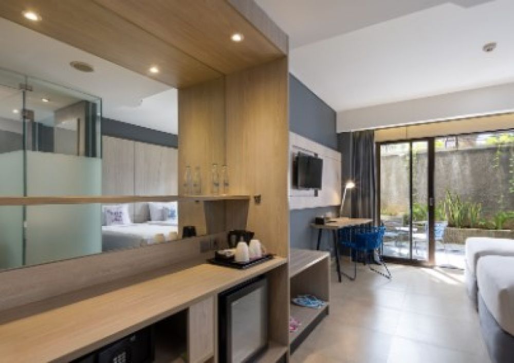 Solia Premier, Solia Legian Bali 4*