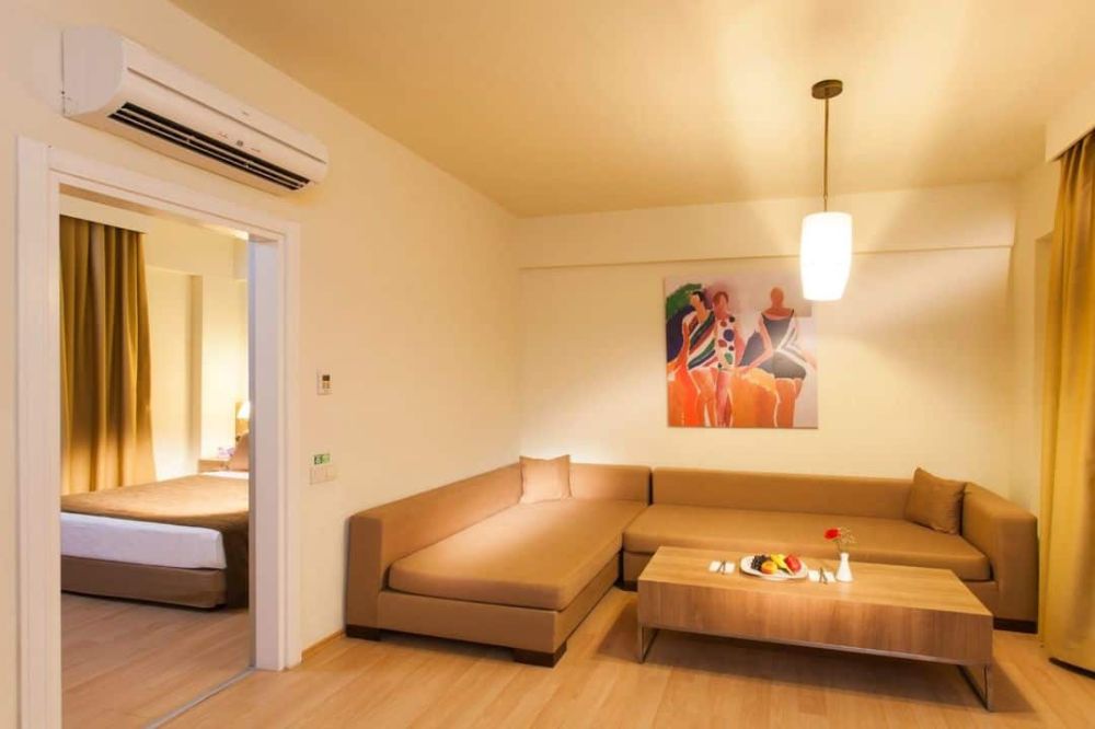 Family Room, Dream Family Club 4*