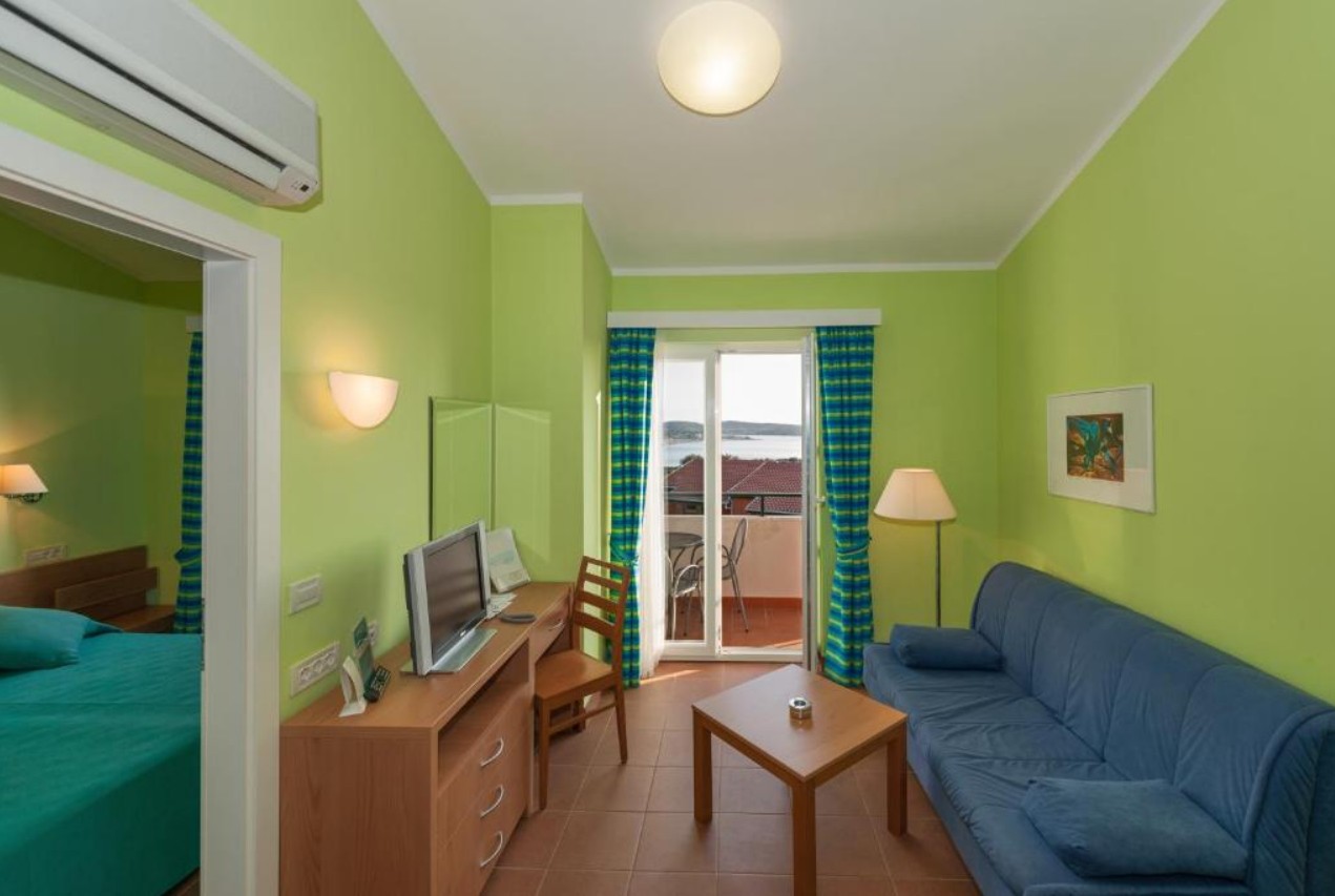 1 Bedroom Apartment With Terrace, Naturist Resort Koversada Apartments 4*