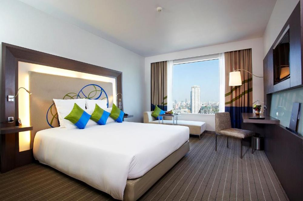 Deluxe Room, Novotel Bangkok Ploenchit Sukhumvit 4*