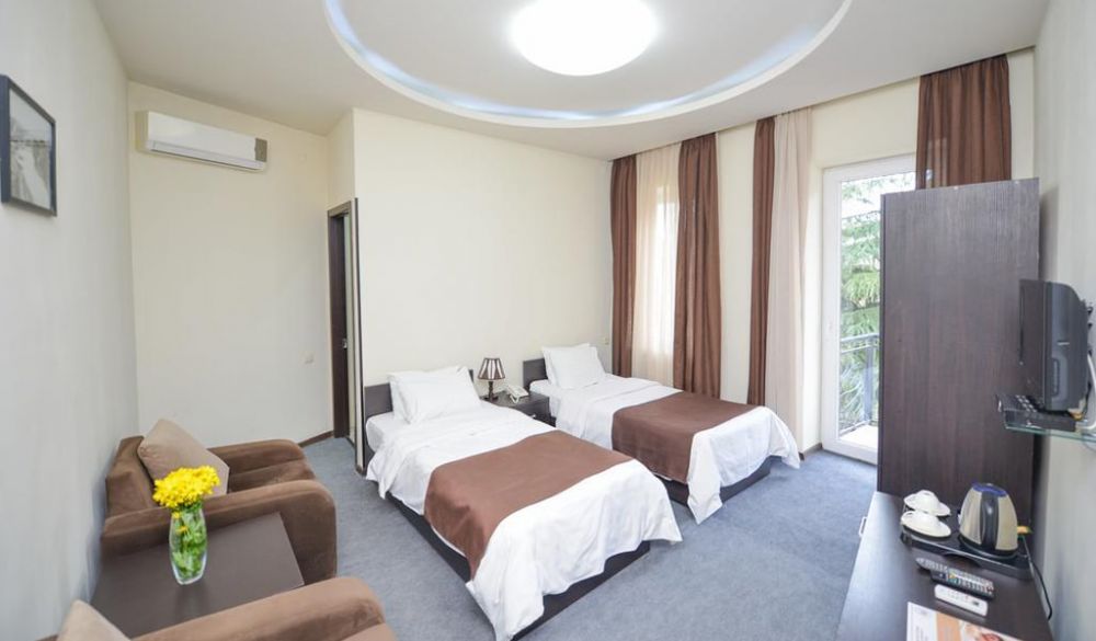 Standard, City Inn Tbilisi 4*