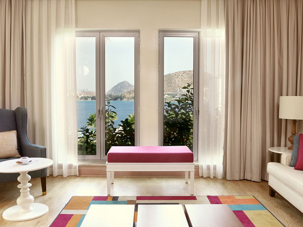 Lavender Suite, Xanadu Island 5*