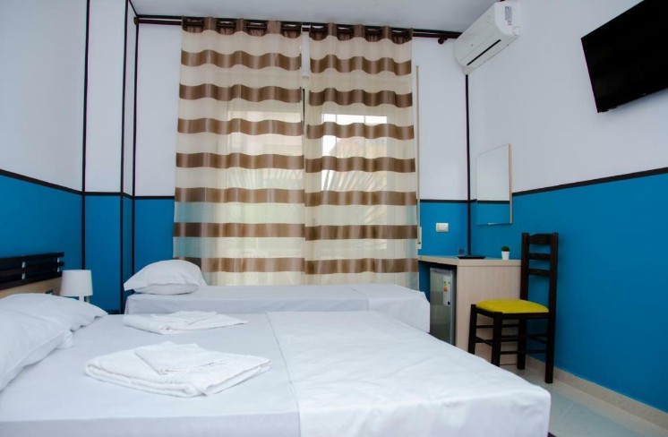 Triple Room, Vala 3*