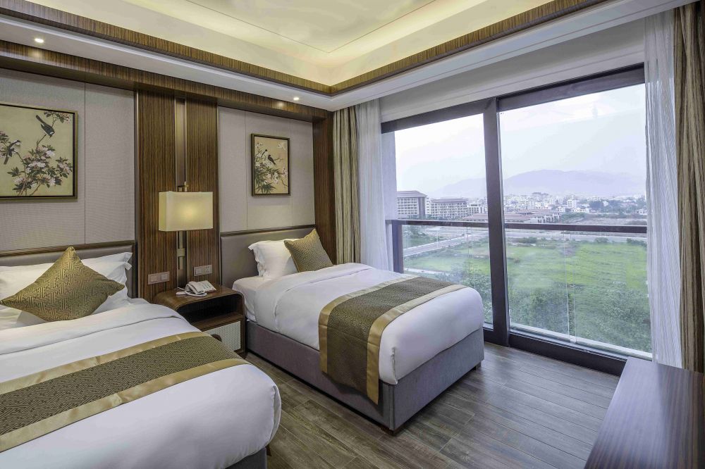 Superior Seaview Three-Bedroom Suite(3F1T), Jinghai Hotel & Resort 5*