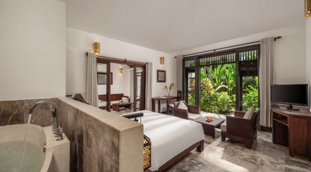 Junior Suite, Legacy Hoi An Resort 4*