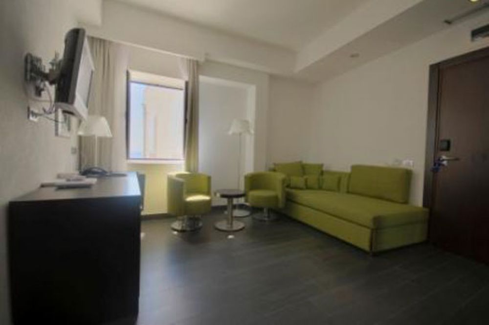 Standard Suite, Astoria Budva 4*