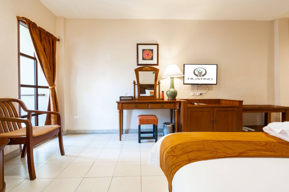 Deluxe Room, Phuket Leelavadee Hua Ting Resort (ex. Hua Ting Holiday Phuket) 4*