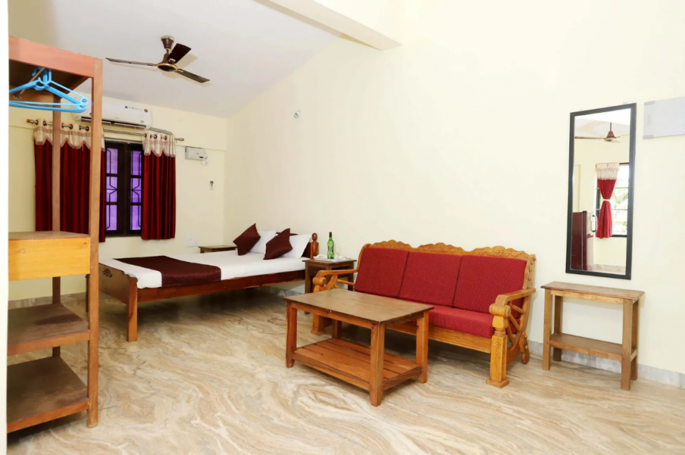 1 Bed Room Apt. AC with Kitchen, Morjim Sunset 2*