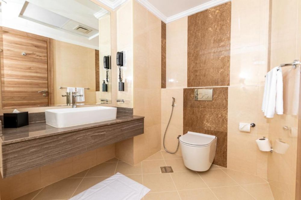 Premium Studio, Pyramisa Dubai 4*