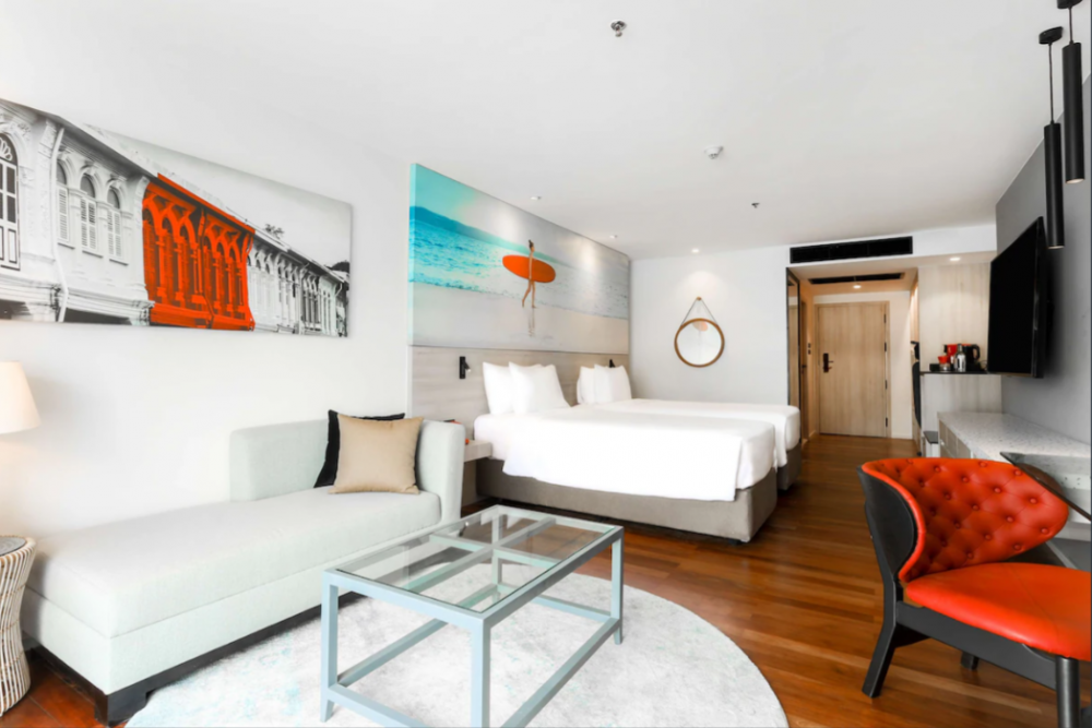 Deluxe/Deluxe Partial Seaview, Radisson Red Phuket Patong Beach 5*