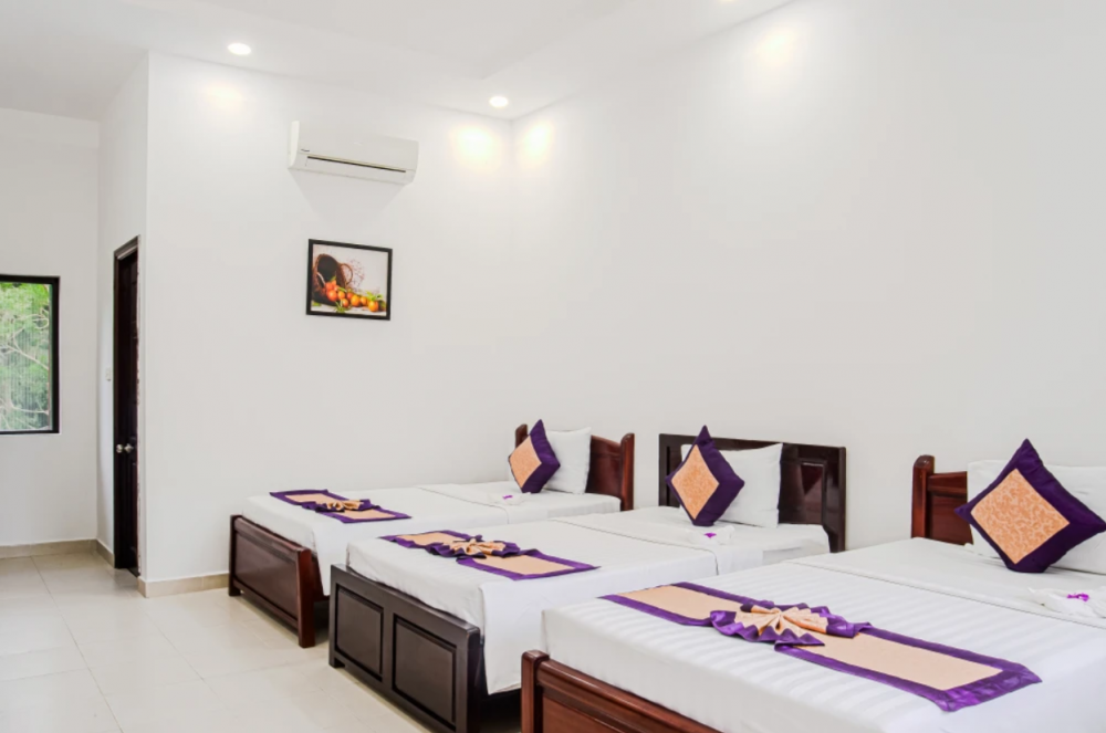 Deluxe Pool Room, YNG Luxor Phu Quoc Resort 3*