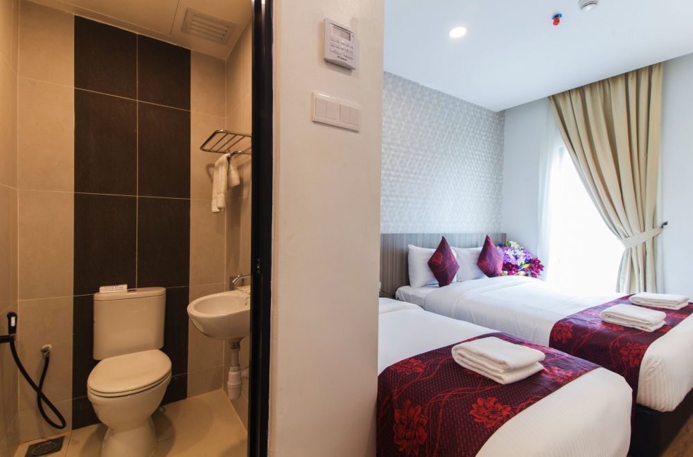 1 Superior Queen & 1 Single, Signature International Hotel China Town 3*